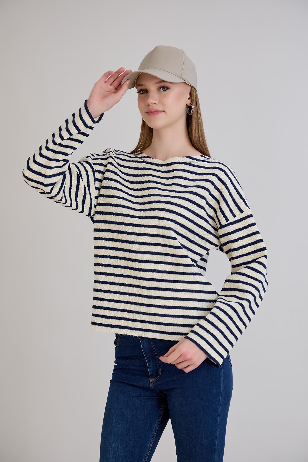 Dikiş Detay Çizgili Sweatshirt İndigo