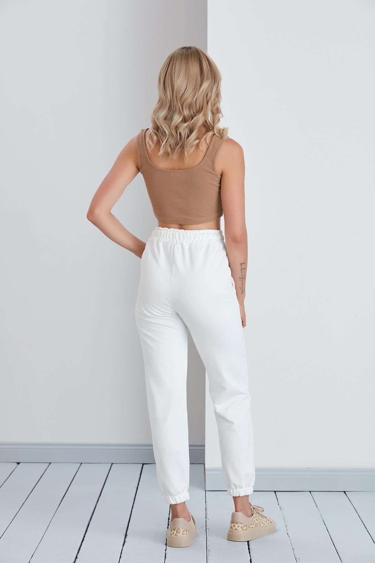Düz Model Lastikli Paça Penye Eşofman Altı Ekru