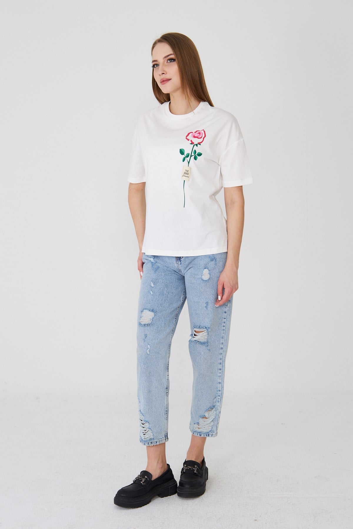 Gül Baskılı Rahat Kalıp Basic T-Shirt - Ekru