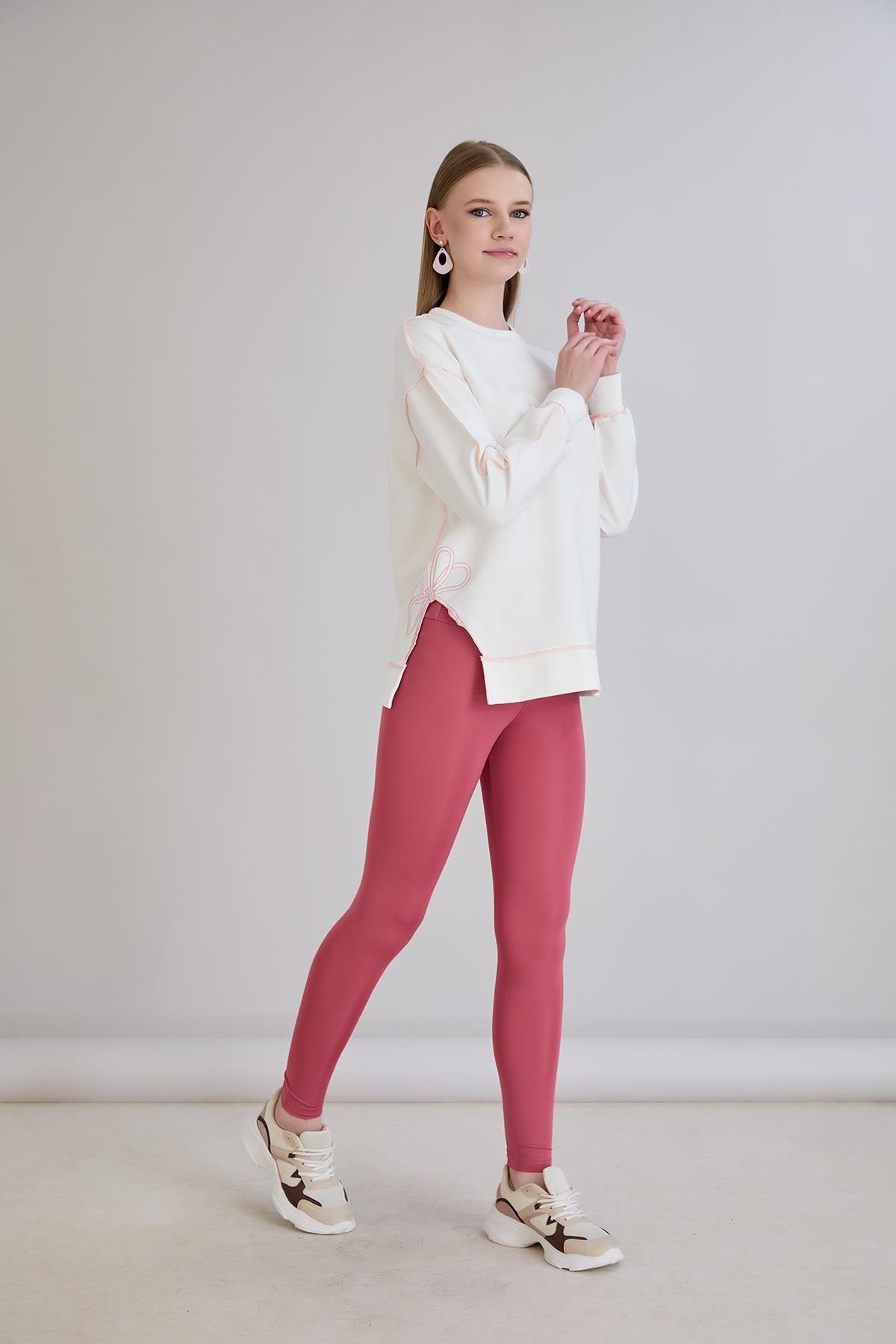 Overlok Dikişli Sweatshirt Ekru