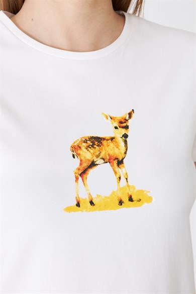 680 - Geyik Baskılı T-Shirt Ekru