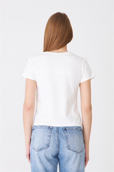 680 - Geyik Baskılı T-Shirt Ekru