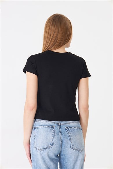 680 - Geyik Baskılı T-Shirt Siyah