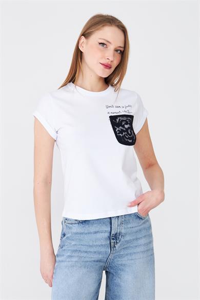 Dantel Cepli Yazı Baskılı Katlama Kollu Tshirt Ekru