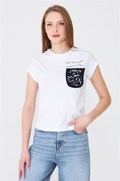 Dantel Cepli Yazı Baskılı Katlama Kollu Tshirt Ekru