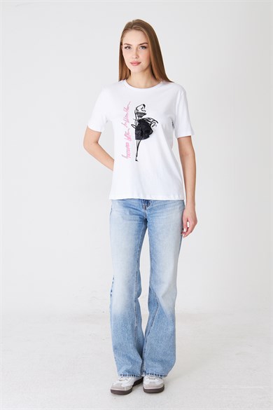 Eteği Garnili Kız Baskılı Taşlı Tshirt Beyaz