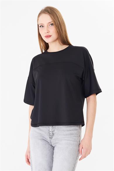 Göğüs Panelli Rahat Kalıp Basic Tshirt Siyah