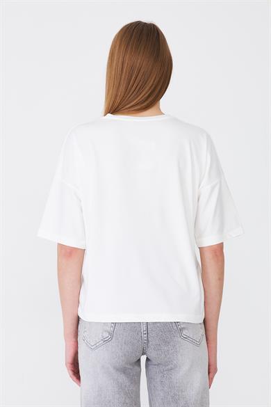 Göğüs Panelli Rahat Kalıp Basic Tshirt Ekru
