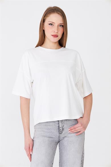 Göğüs Panelli Rahat Kalıp Basic Tshirt Ekru