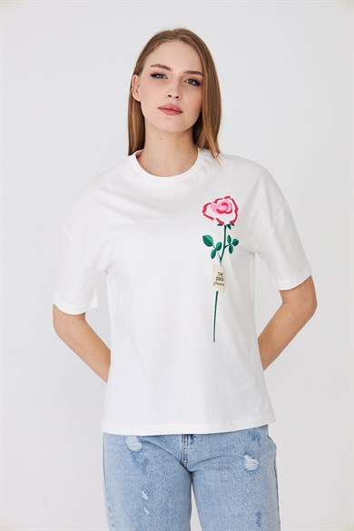Gül Baskılı Rahat Kalıp Basic T-Shirt - Ekru