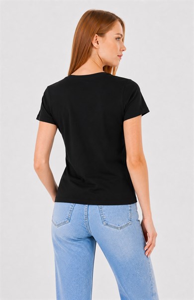 547 - V Yaka Tshirt Siyah