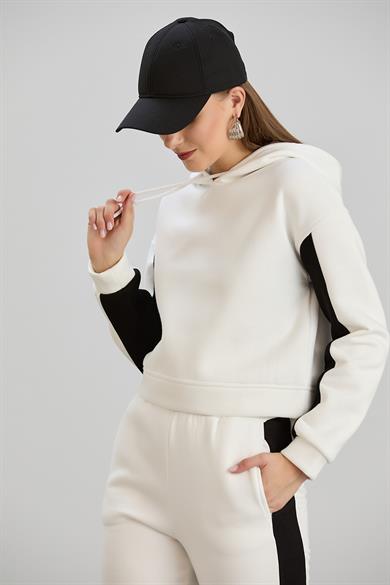 KAPŞONLU CROP SWEAT Beyaz