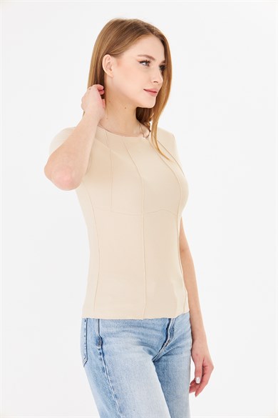 Korset Görünümlü Dikiş Detaylı Fitilli Basic Tshirt Bej