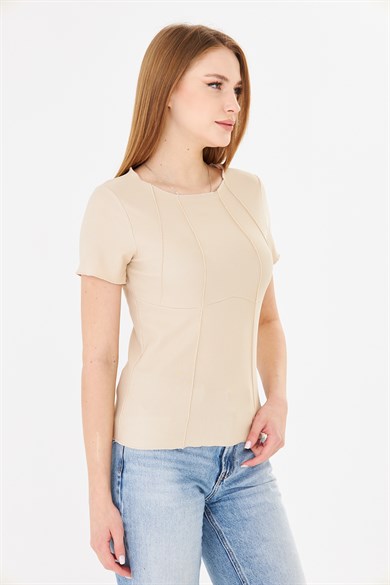 Korset Görünümlü Dikiş Detaylı Fitilli Basic Tshirt Bej