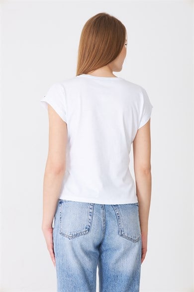 Taş Detaylı Düşük Kollu Rahat Kalıp Basic Tshirt Ekru
