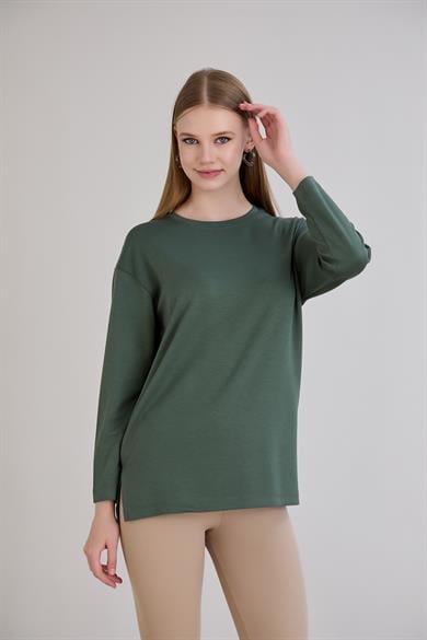424 - U.Kol Yırtmaçlı Basic Tshirt Haki