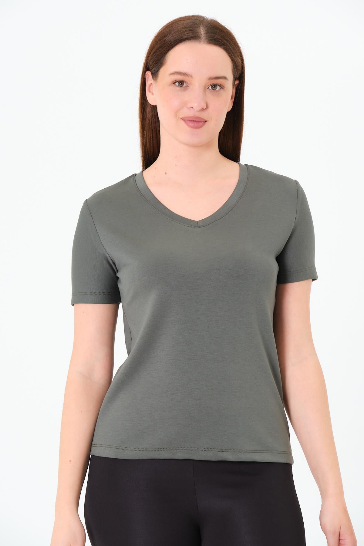  Sortie Collection218 - Modal  V  Yaka Tshirt Haki