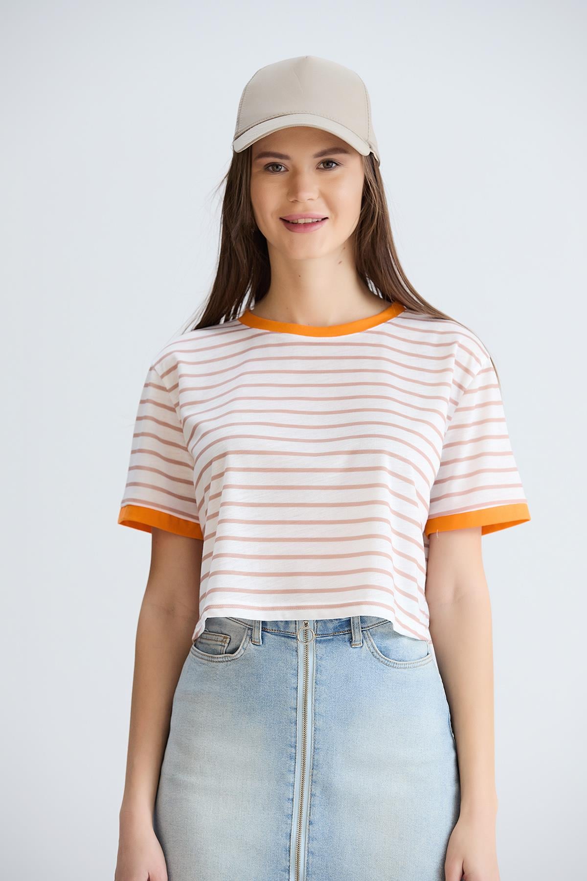 Çizgili Crop Tshirt Taş