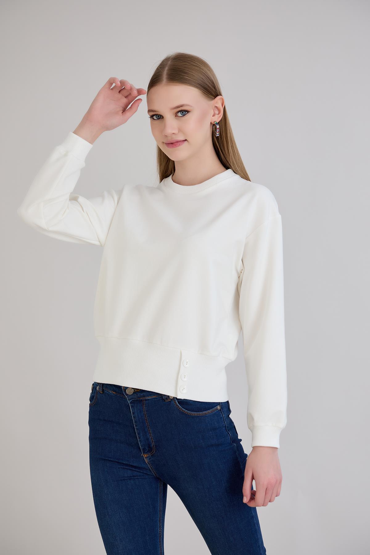 Sortie CollectionEteği Üç Düğmeli Sweatshirt Ekru