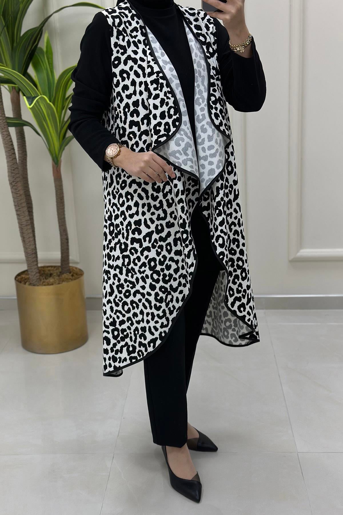 İkili TakımLeopar Desen Volanlı Hırka ve Tunik İkili Takım Siyah/Beyaz LOOK 7060