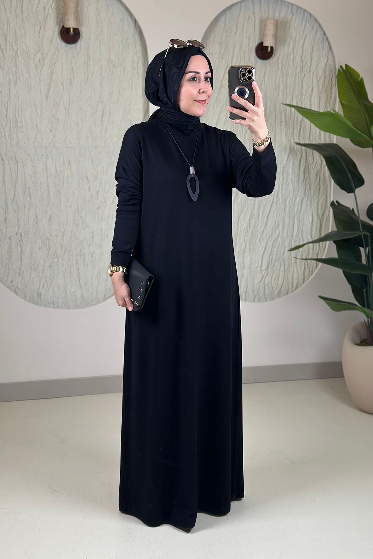 Tesettür ElbiseDüşük Omuz Kolyeli Basic Kadın Elbise Siyah KADO 268498