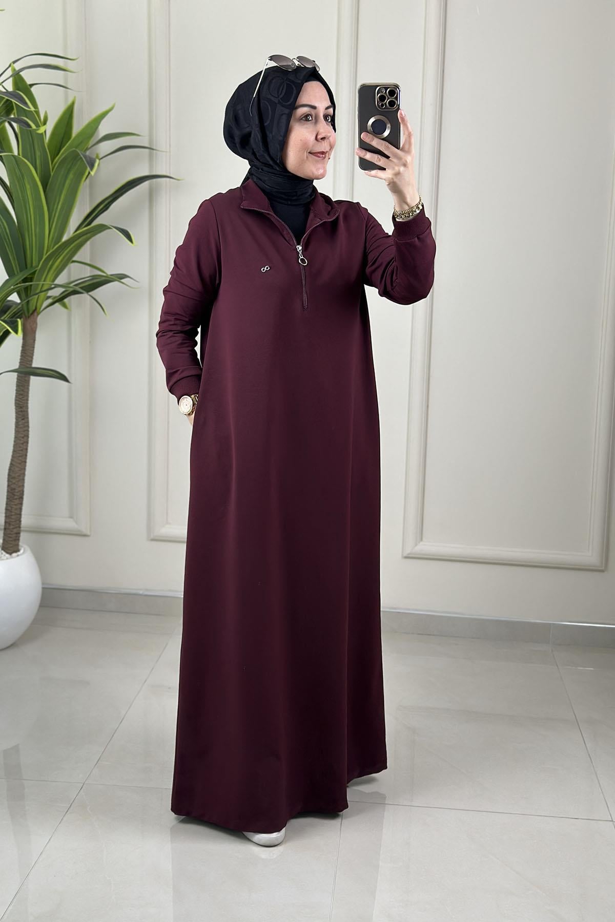 Tesettür ElbiseÖnü Yarım Fermuarlı Ribanalı Cepli Kadın Elbise Bordo KADO 257324