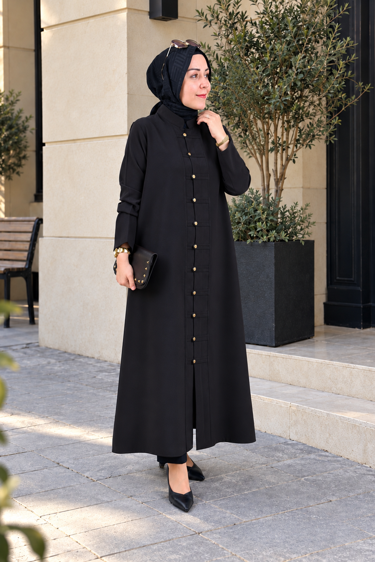 Tesettür Giy Çık KapModal Tensel Önü Biritli Düğmeli Uzun Kadın Giyçık Kap Siyah KADO 268580