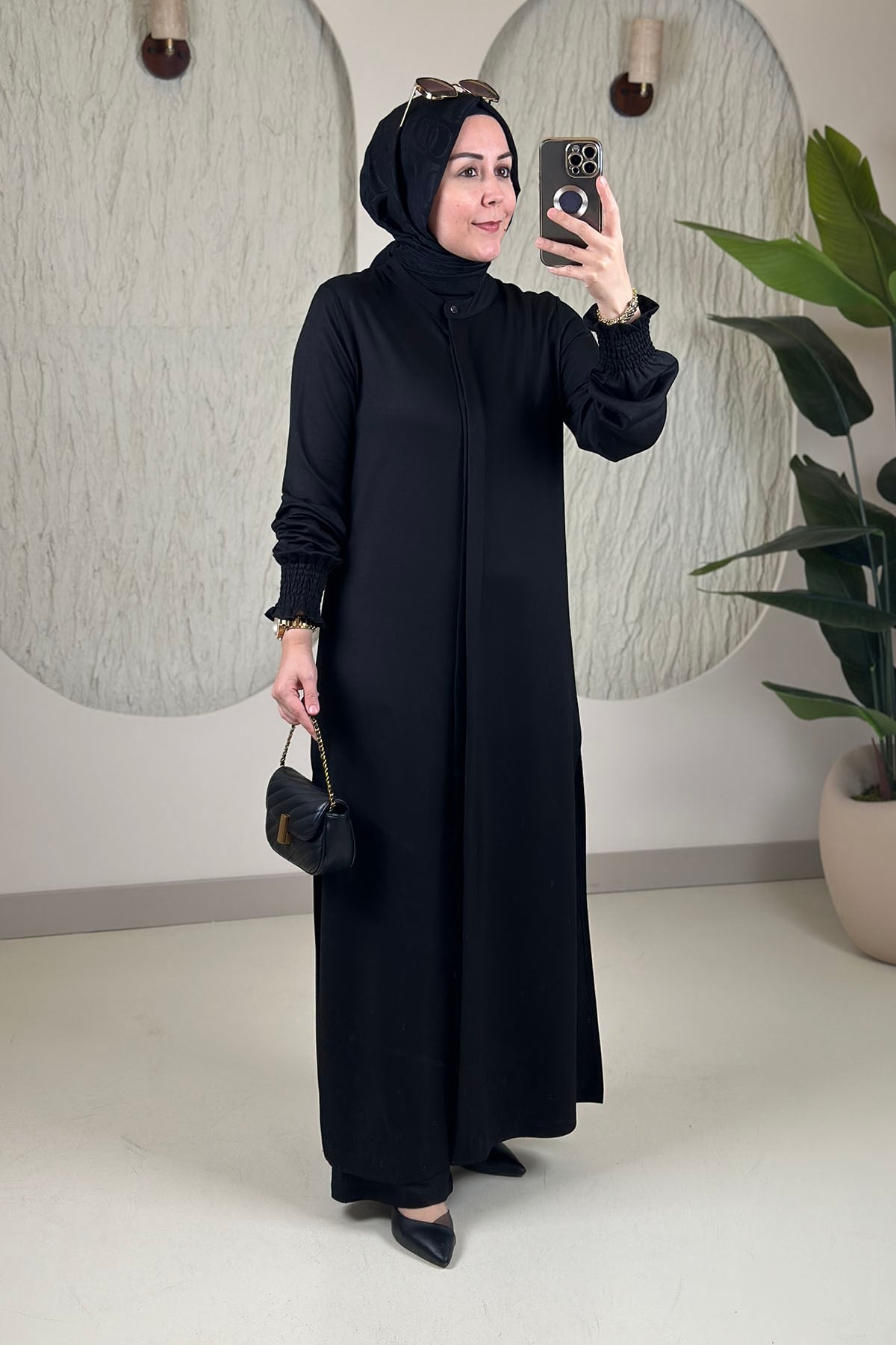 Tesettür Pantolonlu TakımKolu Büzgülü Uzun Tunik ve Bol Paça Pantolon Kadın İkili Takım Siyah KADO 268252