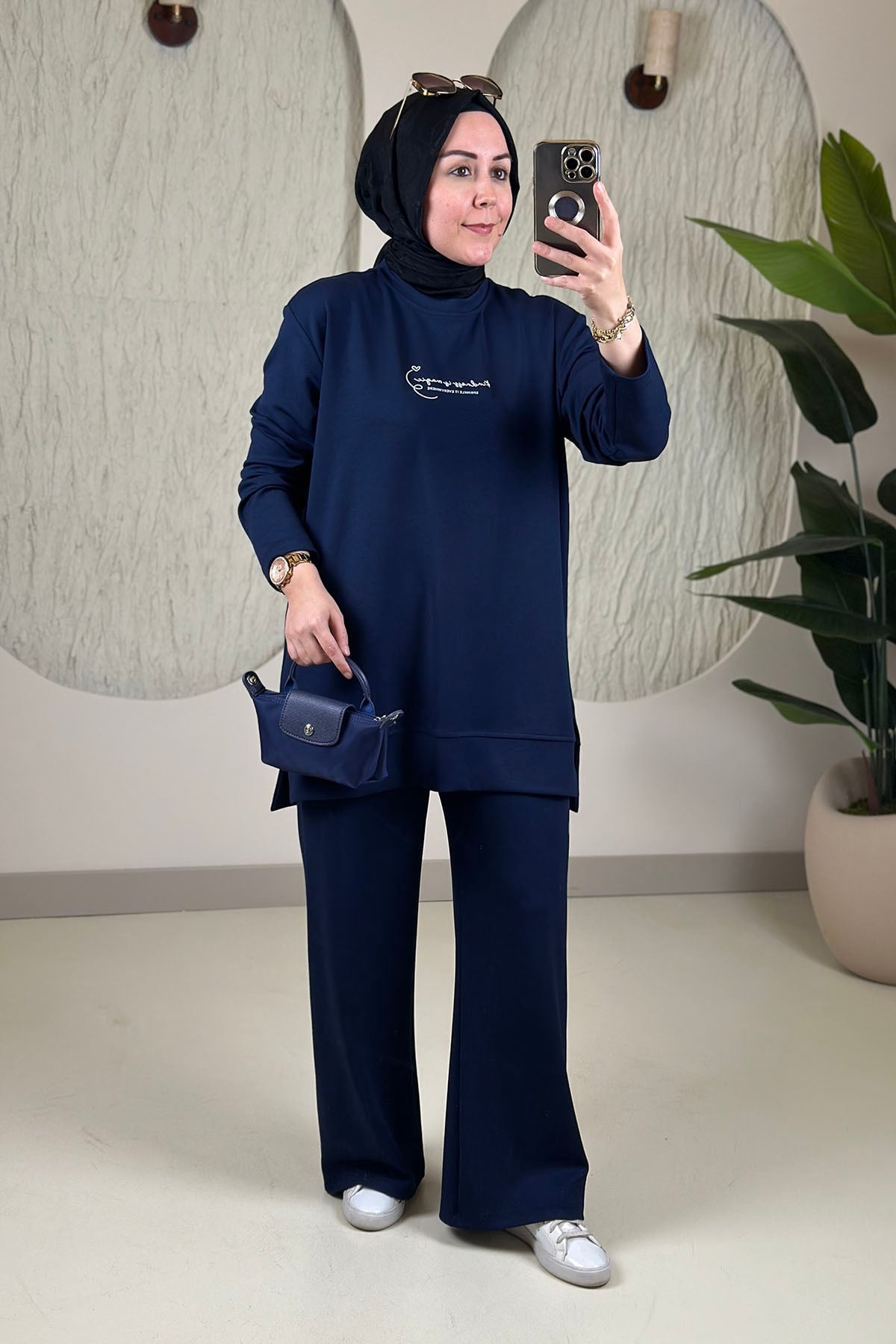 Tesettür Pantolonlu TakımModal Oysho Önü Baskılı Tunik ve Pantolon Kadın İkili Takım Lacivert EYL 2242 