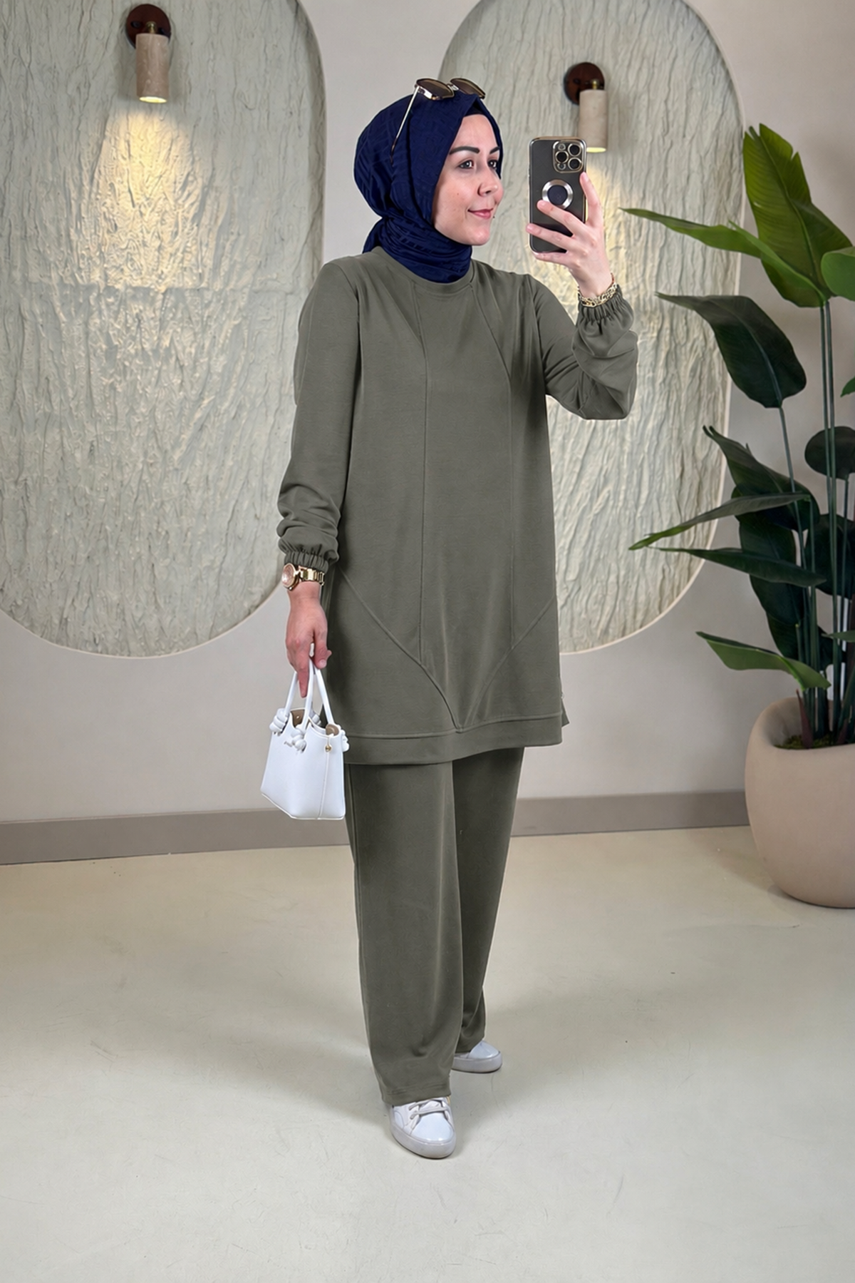 Tesettür Pantolonlu TakımPike Kumaş Biye Detaylı Tunik ve Pantolon Kadın İkili Takım Yeşil KADO 268220