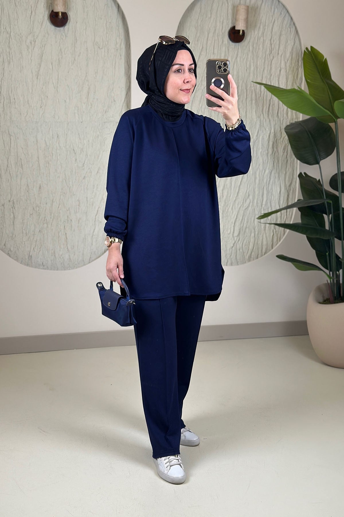 Tesettür Pantolonlu TakımReglan Kol Tunik ve Çimalı Pantolon Kadın İkili Takım Lacivert GNR 268