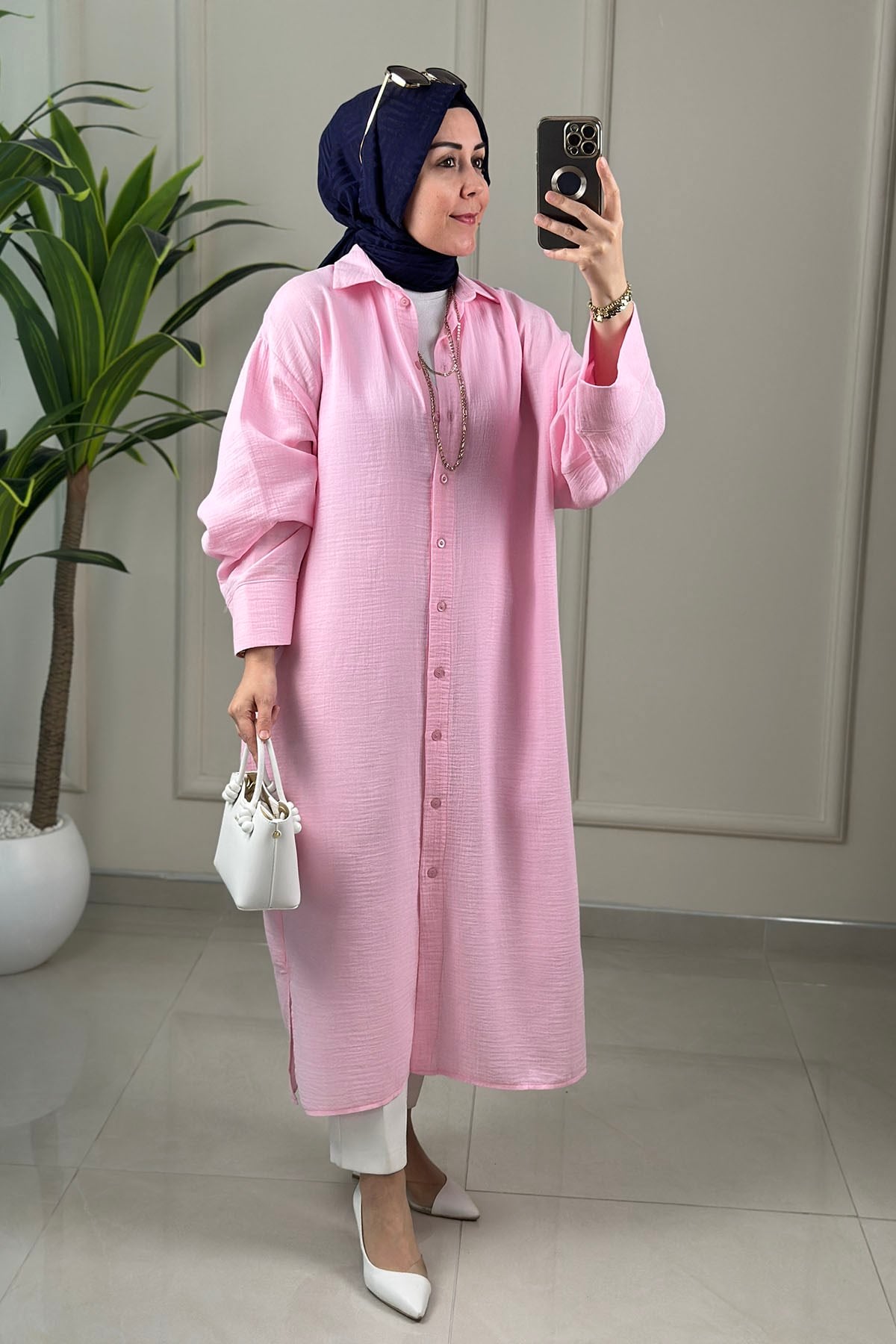 Tesettür Tunik GömlekMüslin Düşük Omuz Oversize Önü Düğmeli Kadın Tunik Pembe  EYL 2162