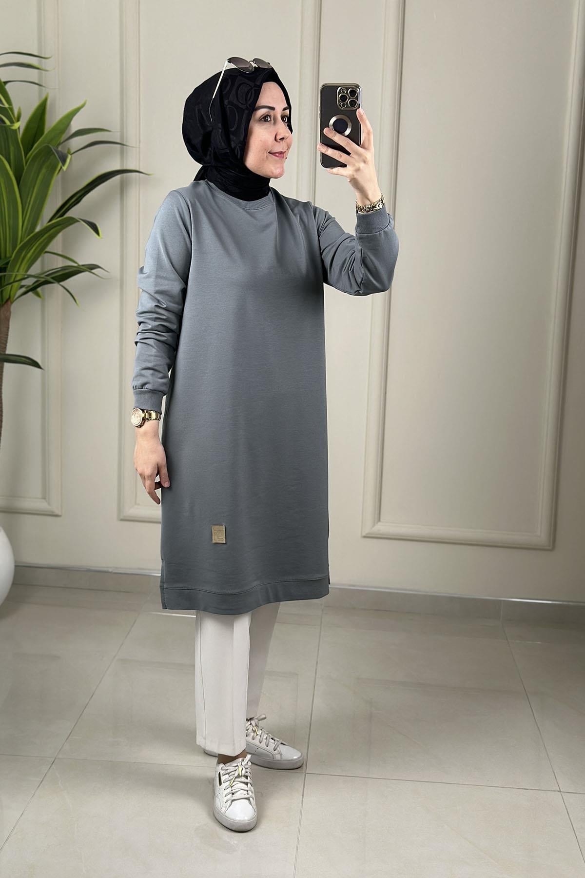 Tesettür Tunik Modelleriİki İplik Kol ve Yaka Ribanalı Basic Kadın Tunik Mint Yeşili KADO 7194
