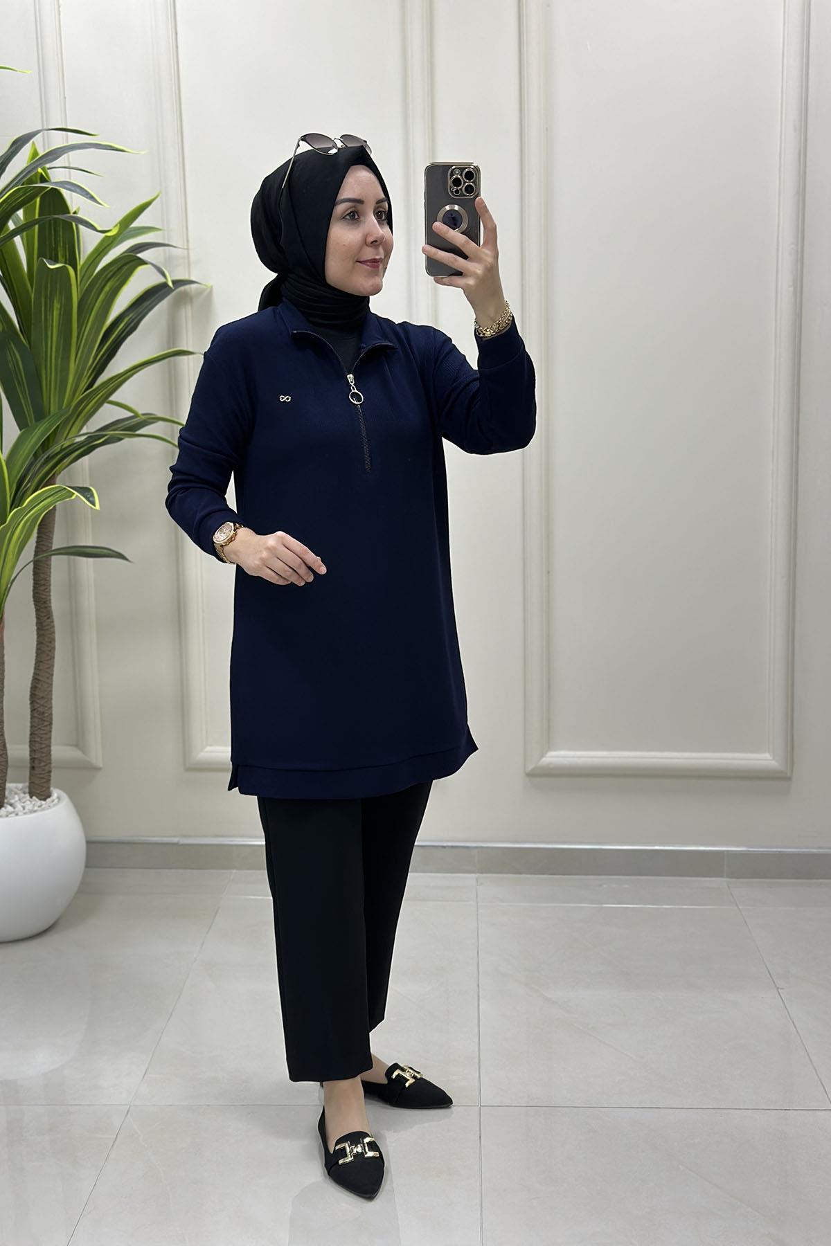 Tesettür Tunik ModelleriÖnü Yarım Fermuarlı Basic Örme Kadın Tunik Lacivert KADO 257094