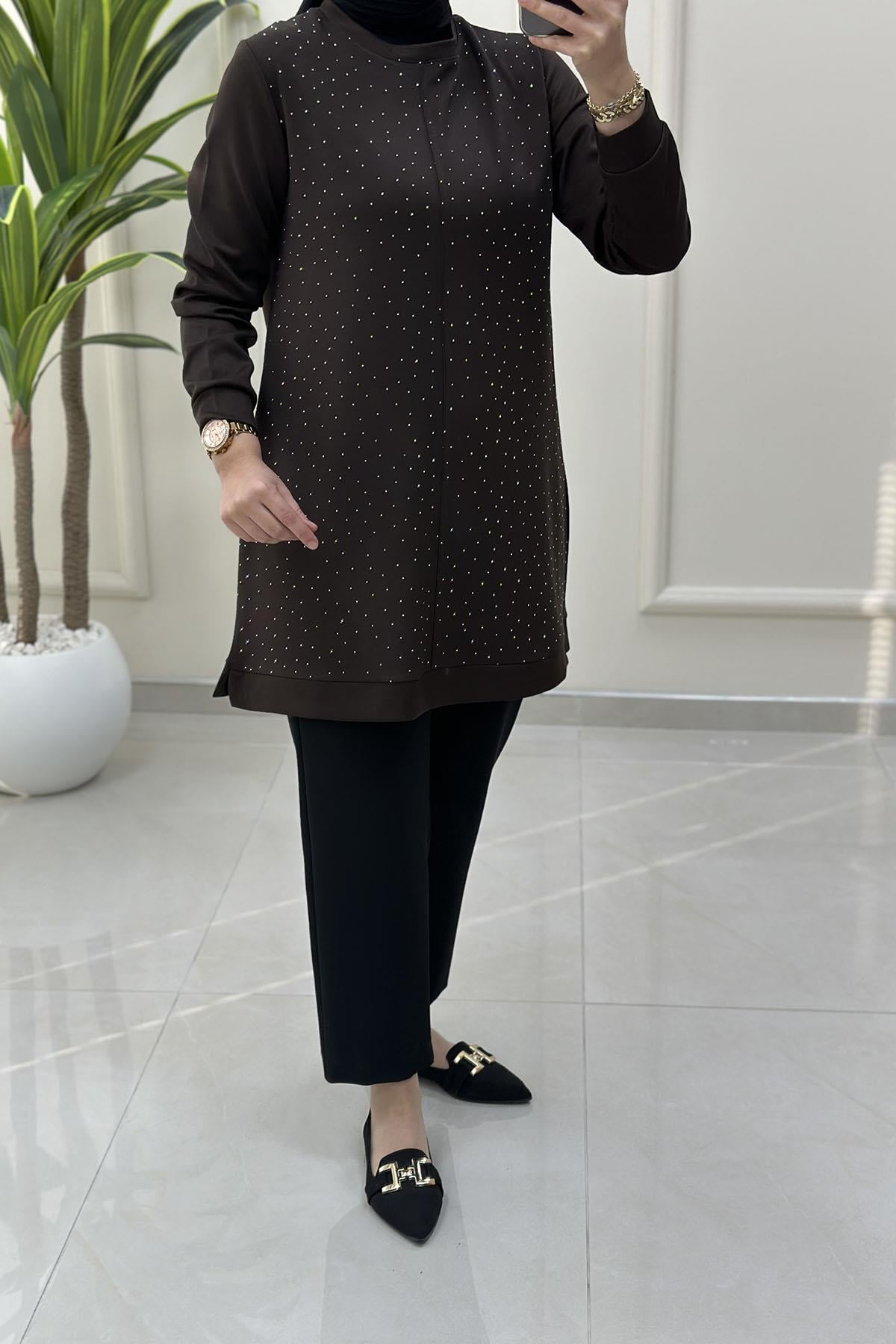 Tesettür Tunik ModelleriOysho Önü Serpme Taş Detaylı Kadın Tunik Acı Kahve KADO 257431