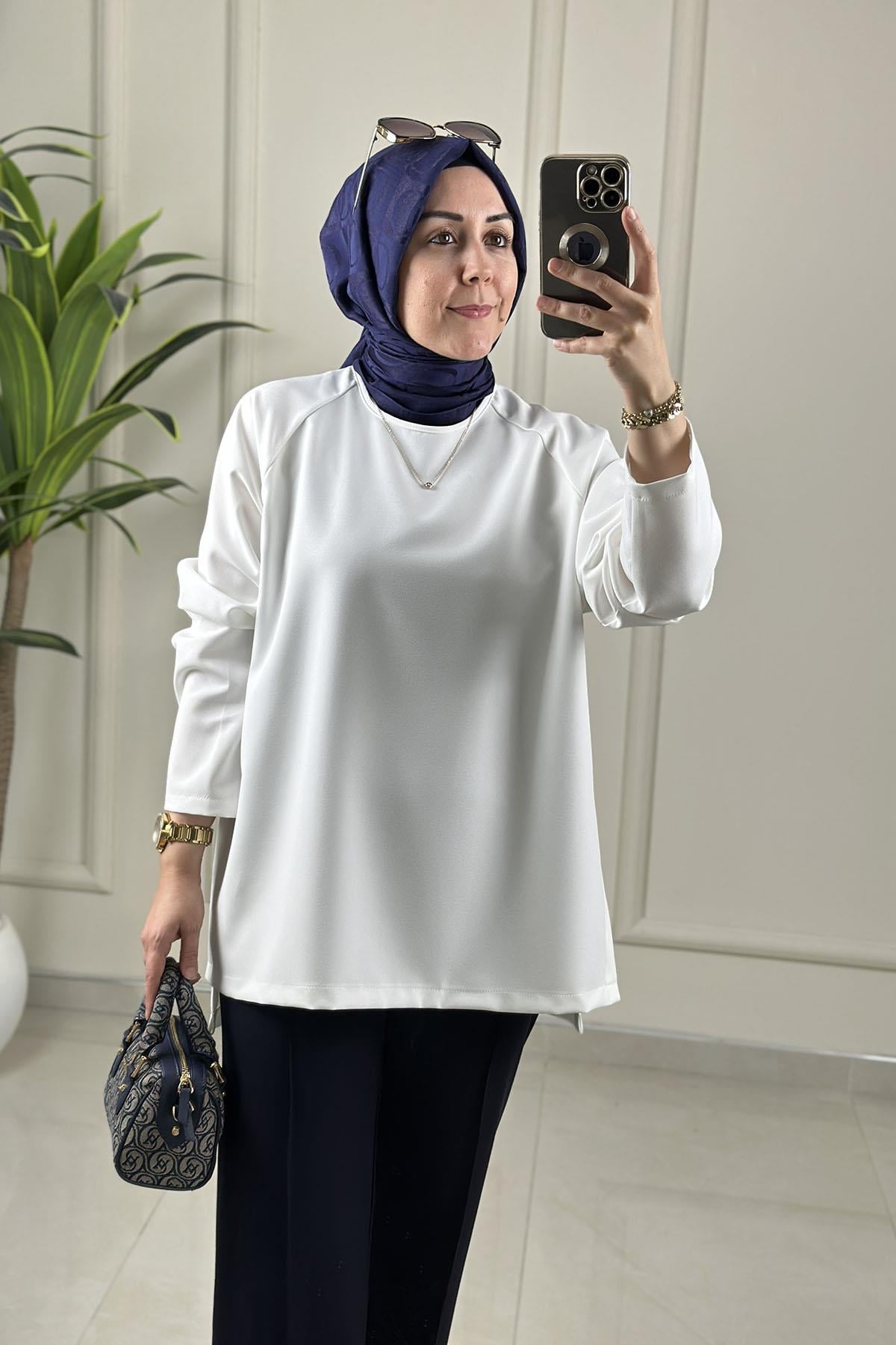 Tesettür Tunik ModelleriReglan Kol Yan Yırtmaçlı Kadın Basic Tunik Beyaz MLH 8119