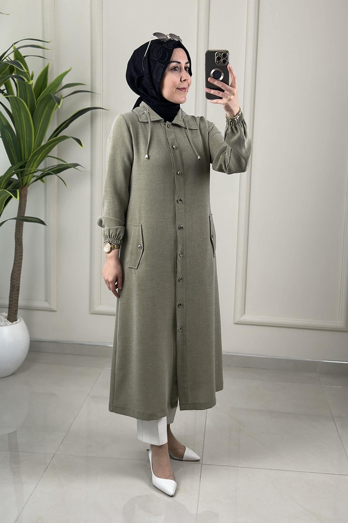 Tesettür Tunik ModelleriTensel Krep Önü Düğmeli Kolu Büzgülü Kadın Giyçık Tunik Yeşil GNR 240