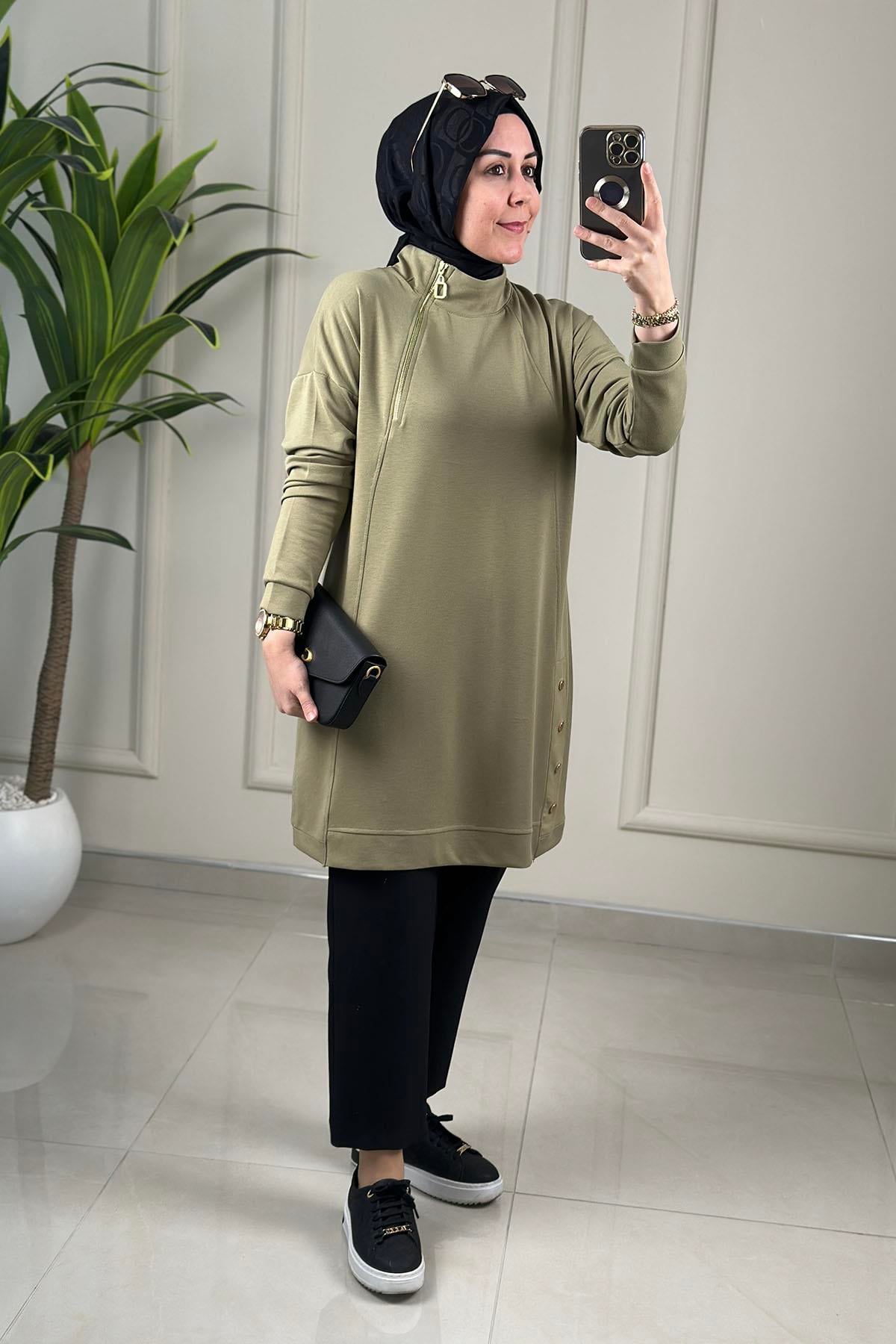 Tesettür Tunik ModelleriYaka Fermuarlı Yanı Zımba Detaylı Kadın Tunik Yeşil KADO 257668