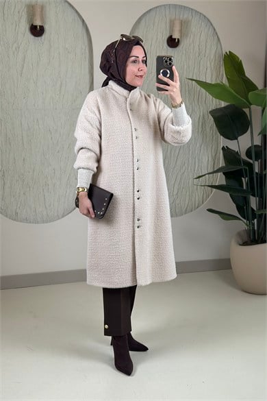 Tesettür Giy Çık KapAngora Önü Düğmeli Astarlı Cepli Kadın Kaban Bej SFF 5119