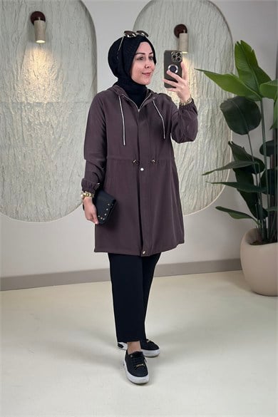 Tesettür Giy Çık KapModal Tensel Önü Fermuarlı Çıtçıtlı Beli Büzgülü Kadın Giyçık Kap Kahverengi KADO 268412