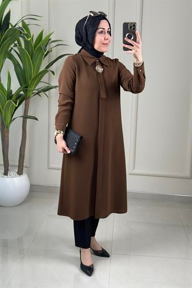 Tesettür Tunik GömlekÖnü Gizli Düğmeli Aksesuar Detaylı Kadın Tunik Kahverengi MLH 2607