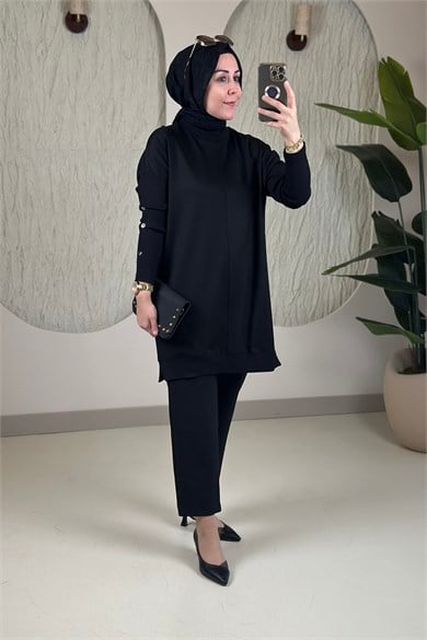 Tesettür Tunik ModelleriDüşük Omuz Kol Ribanalı Düğme Detaylı Kadın Tunik Siyah KADO 268484