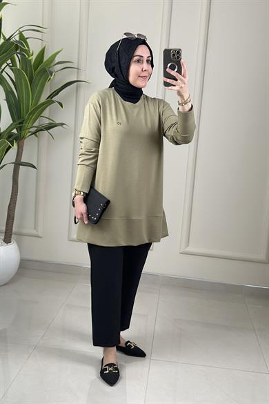Tesettür Tunik Modelleriİnce Oysho Etek Ucu ve Kolu Geniş Bantlı Kadın Tunik Yeşil KADO 263704