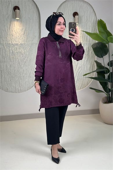 Tesettür Tunik ModelleriJakar Qupra Önü Yarım Fermuarlı Taşlı Ribana Detaylı Kadın Tunik Mürdüm KADO 262052