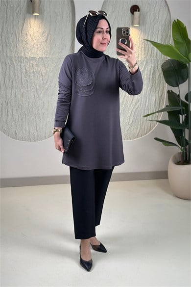 Tesettür Tunik ModelleriÖnü Taş Detaylı Basic Kadın Tunik Gri KADO 268188