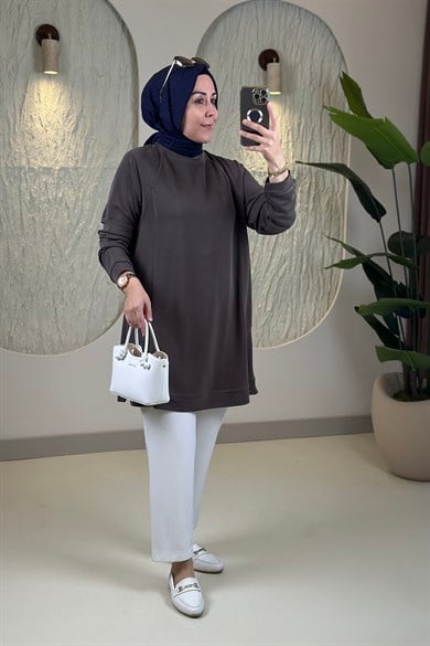 Tesettür Tunik ModelleriPike Kumaş Biye Detaylı Basic Kadın Tunik Kahverengi KADO 268528