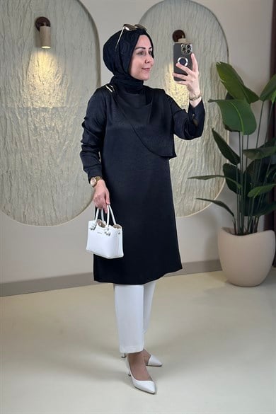 Tesettür Tunik ModelleriQupra Kumaş Anvelop Tokalı Kadın Tunik Siyah QTN 7104