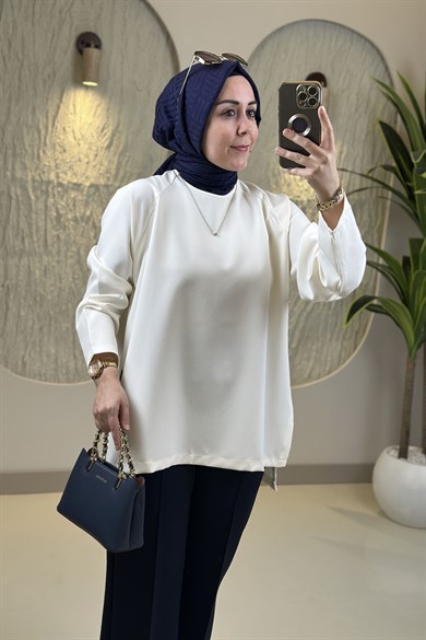 Tesettür Tunik ModelleriReglan Kol Yan Yırtmaçlı Kadın Basic İçlik Tunik Bej MLH 8119