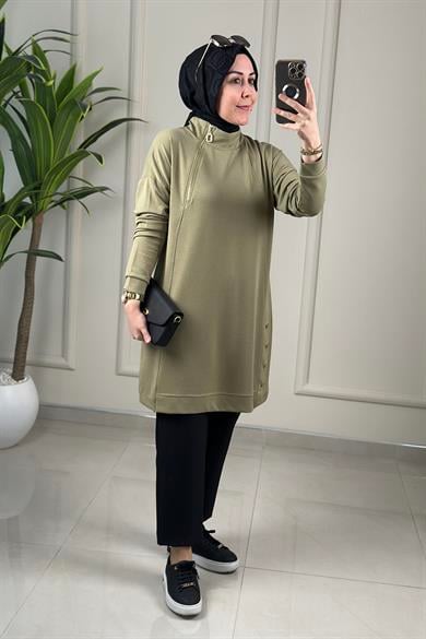 Tesettür Tunik ModelleriYaka Fermuarlı Yanı Zımba Detaylı Kadın Tunik Yeşil KADO 257668