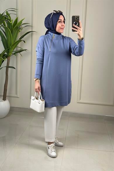 Tesettür Tunik ModelleriYaka Fermuarlı Yanı Zımba Detaylı Kadın Tunik Mavi KADO 257668